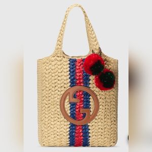 GUCCI TOTE BAG WITH ROUND INTERLOCKING G